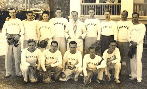 1942-bahamas